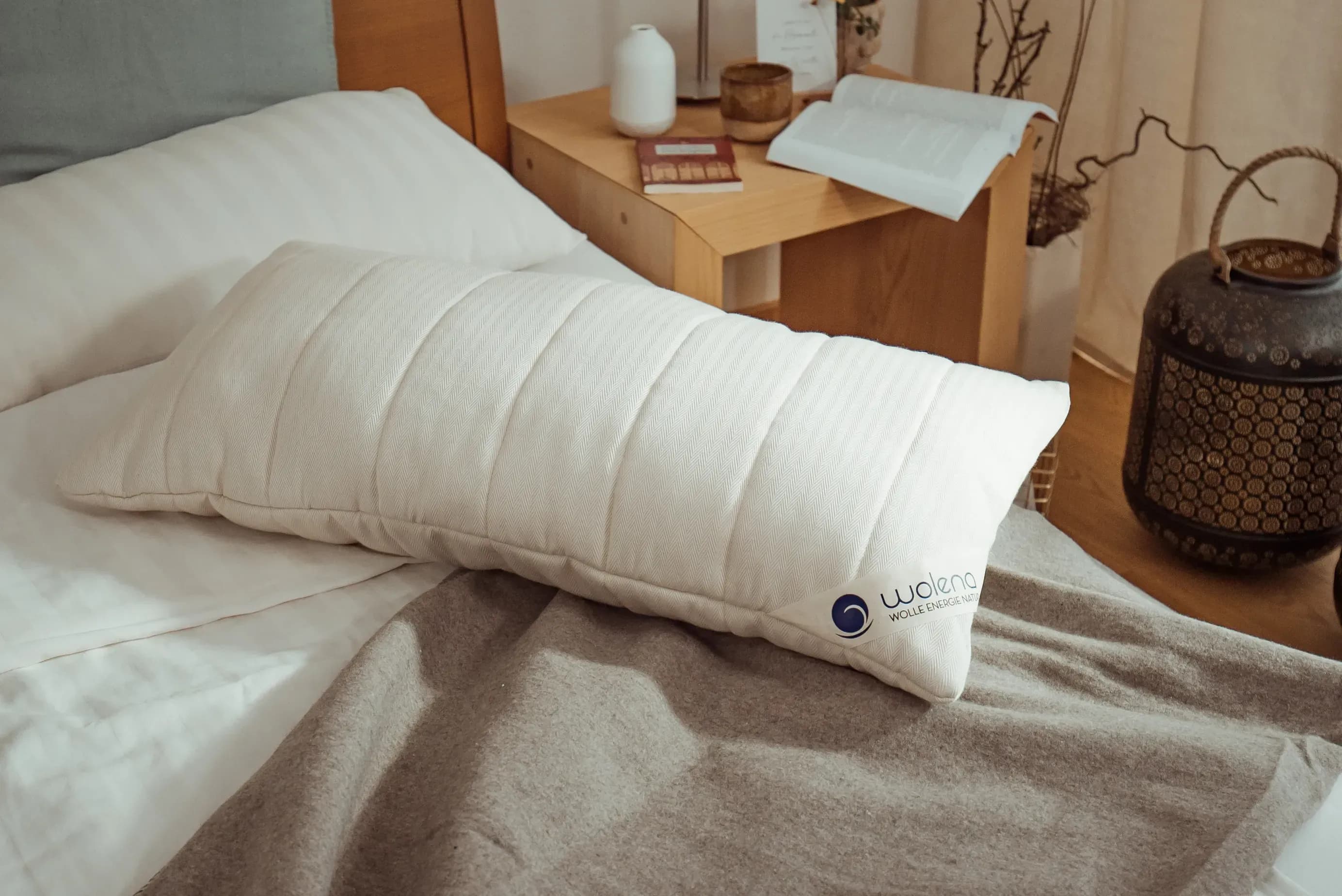 Kissen mit Wolle-Hanf-Vliesfüllung, temperaturausgleichend und atmungsaktiv