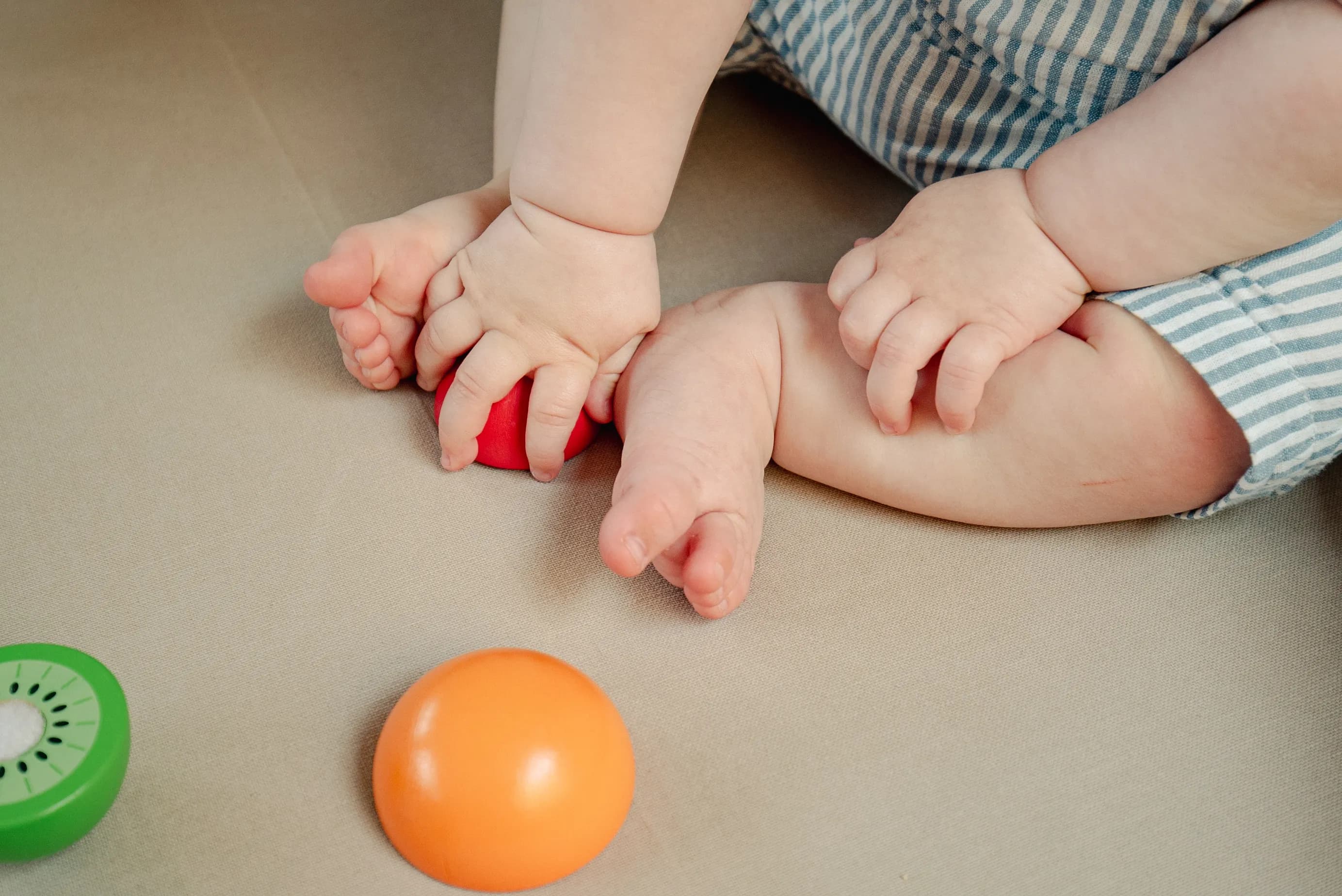 Krabbelauflage aus Bio-Baumwolle und Naturkautschuk – weich, natürlich und schadstofffrei