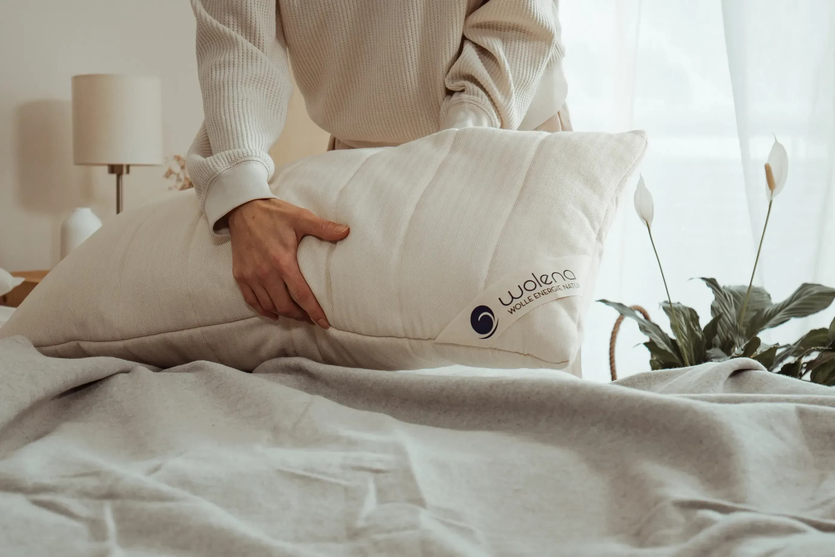 Wolle-Hanf Kissen mit Schafwollflocken – Allergikerfreundlich, formstabil & individuell anpassbar