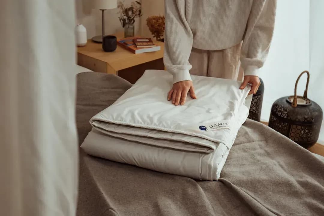 Wolle-Hanf-Decke, nachhaltig, kühlend im Sommer, wärmend im Winter