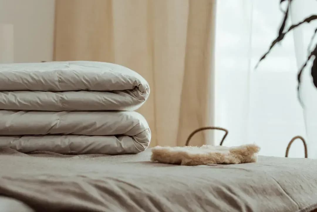 Wolle-Hanf-Decke, nachhaltig, kühlend im Sommer, wärmend im Winter