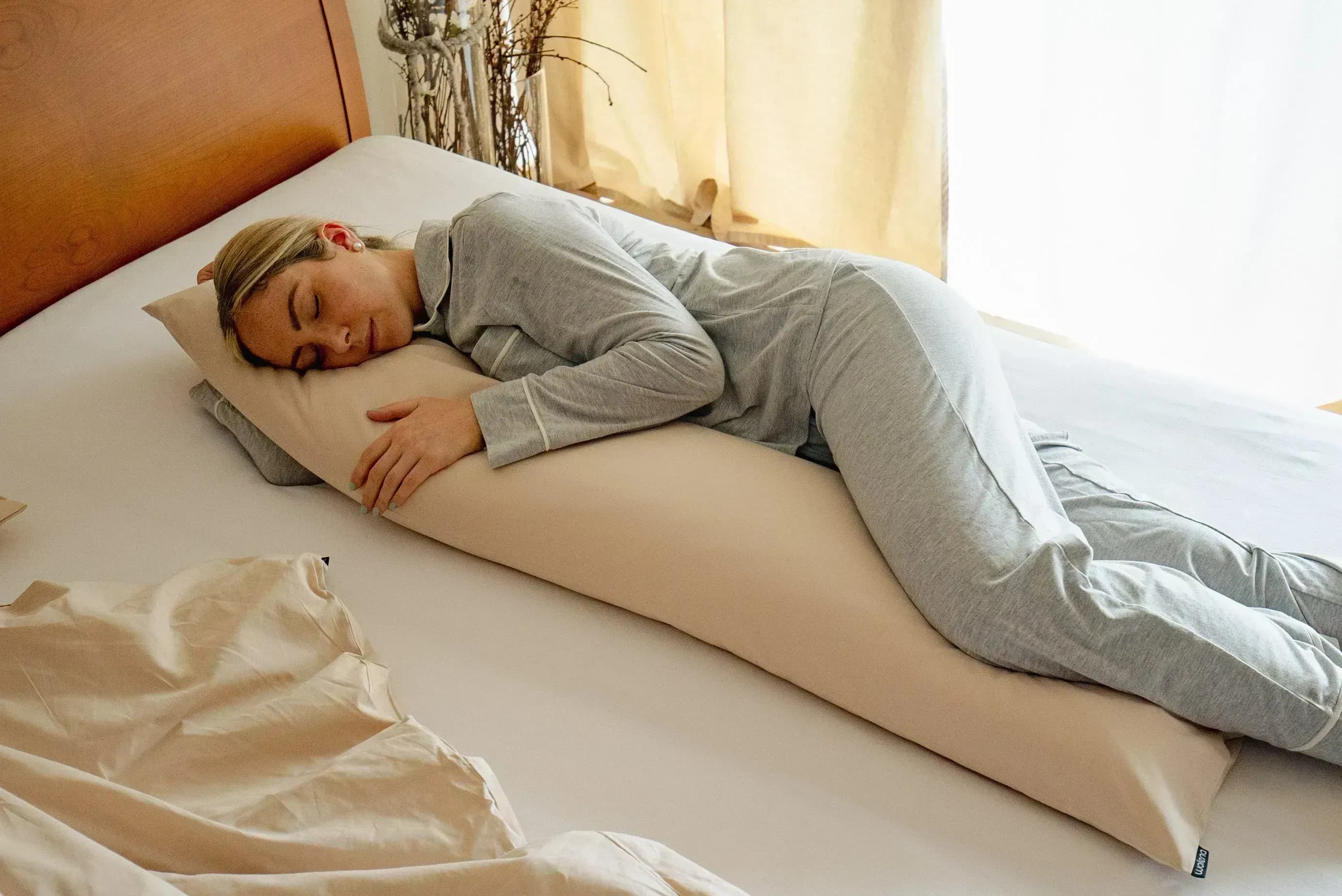 Seitenschläferkissen 35×140 cm mit Schafwollfüllung für ergonomischen Schlaf