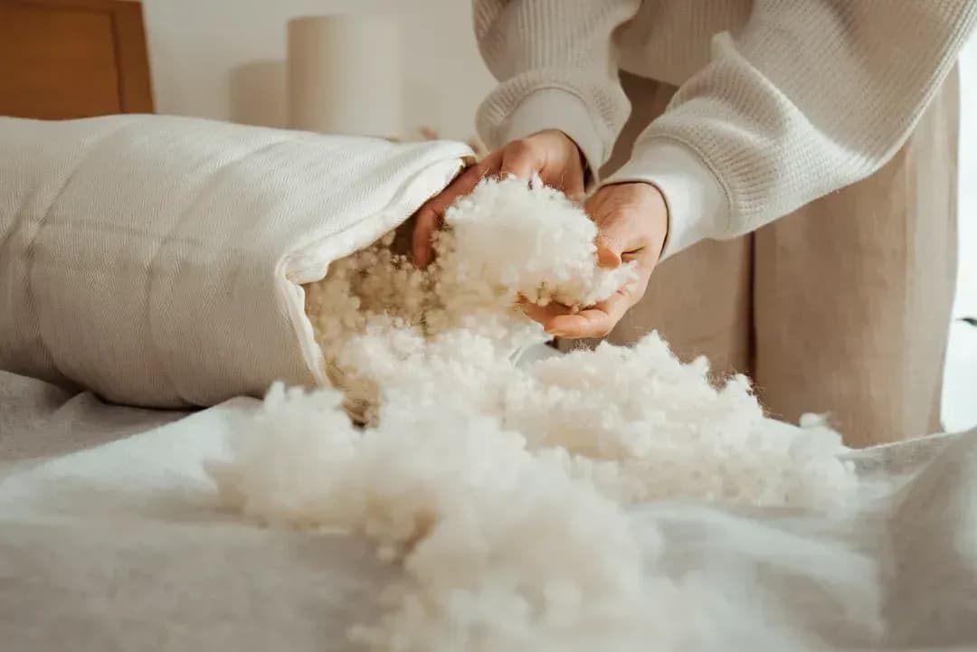 Kissen mit Wolle-Hanf-Vliesfüllung, temperaturausgleichend und atmungsaktiv